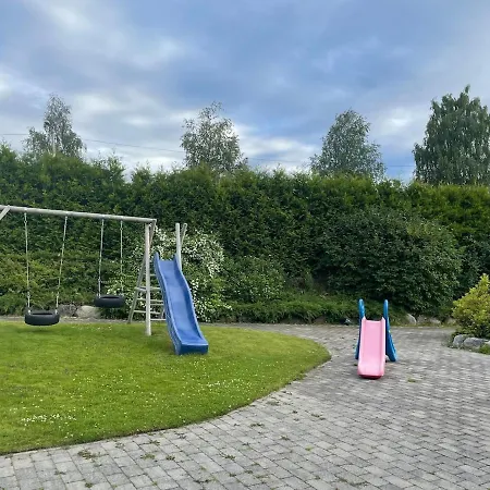 Villa Spacious Family With Great View Of Mjosa *